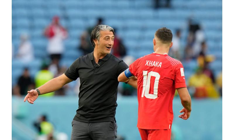 HLV Yakin sở hữu một đội hình chất lượng.