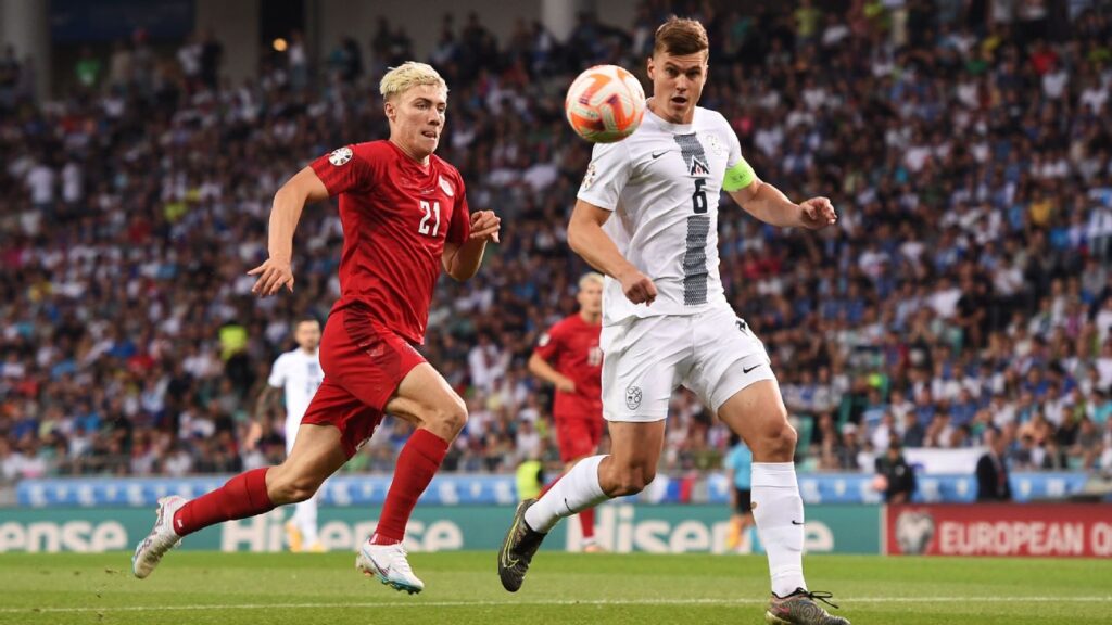 Soi kèo Slovenia vs Denmark