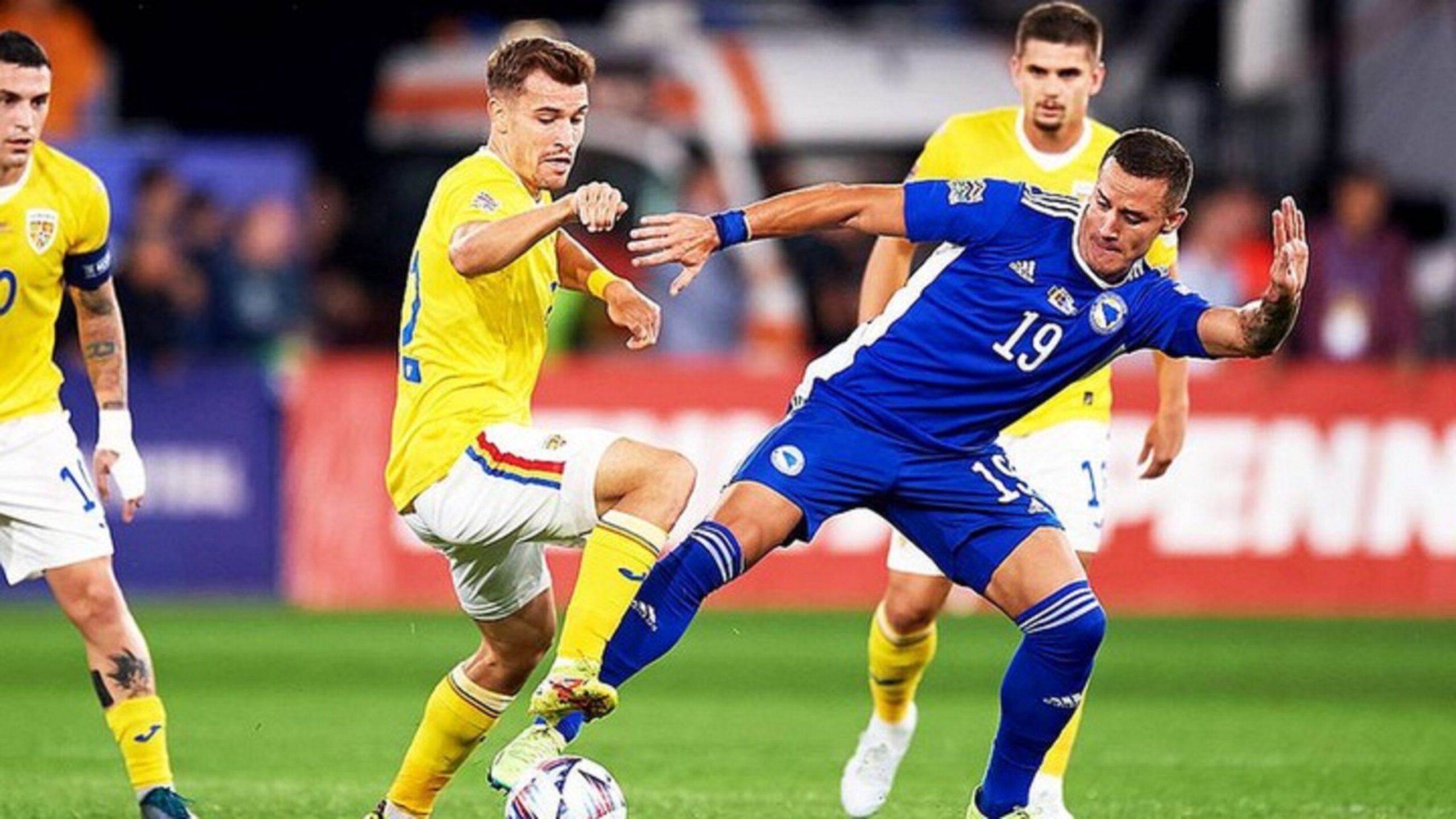 Soi kèo Romania vs Ukraine